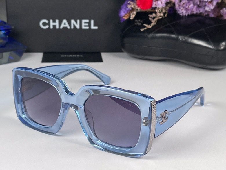 Chanel Sunglass AAA 011